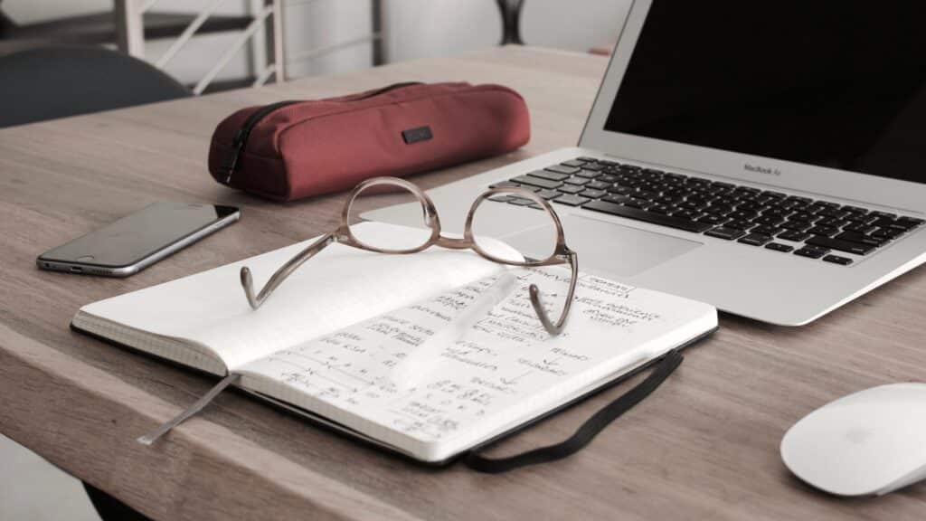 How to budget to pay off debt
