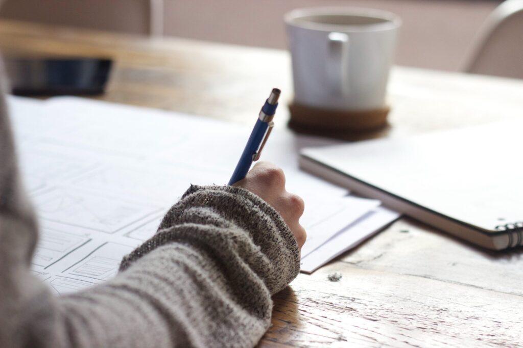 Debt management vs debt settlement - what's the difference?